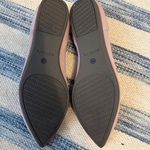 Petal Pink The Pointe Rothy’s - Picture 2 of 3